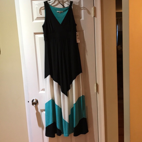 Maxi dress - Picture 1 of 4